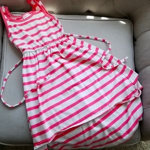 🔴 Girls dress size 4